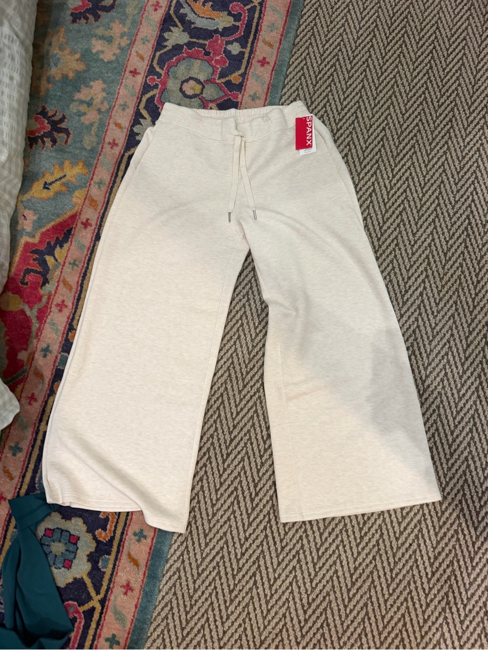 SpanX wide leg pant- size L